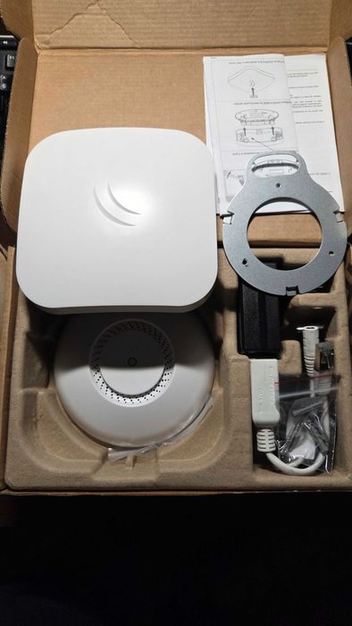 Access Point WIFi Mikrotik Routerborad cAP ac
