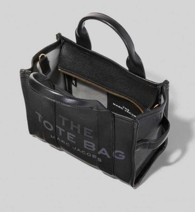 Marc Jacobs The Leather Medium Tote Bag Black