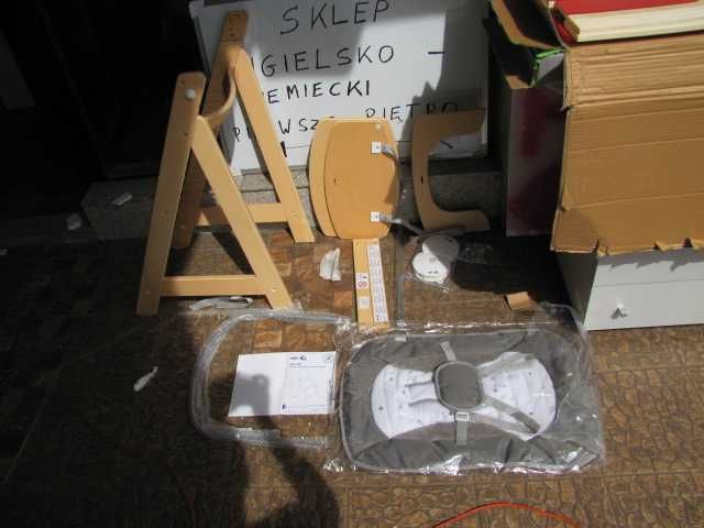 Krzesełko do karmienia drewniane z leżaczkiem 2w1 ROBA