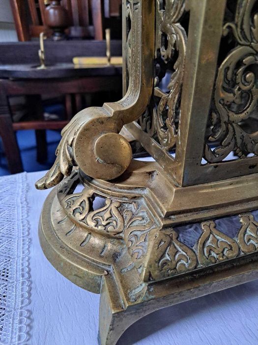 zegar mosiężny kominkowy sygnowany