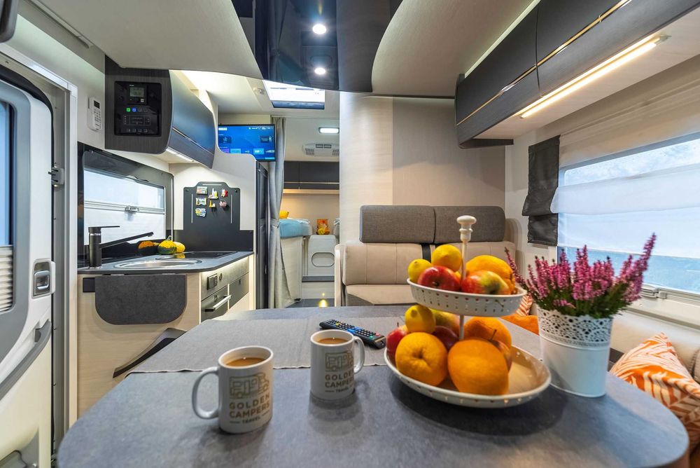 Ford Chausson 627 GA Titanium Premium Z PEŁNYM WYPOSAŻENIEM W CENIE!