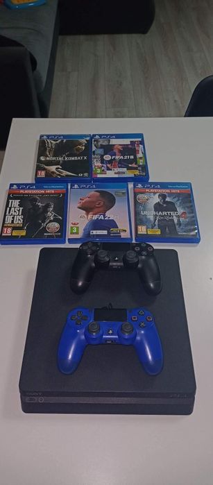 Konsola PS4 slim 1 tb 2 pady 5 gier