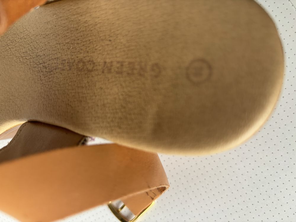 Sandalias compensadas