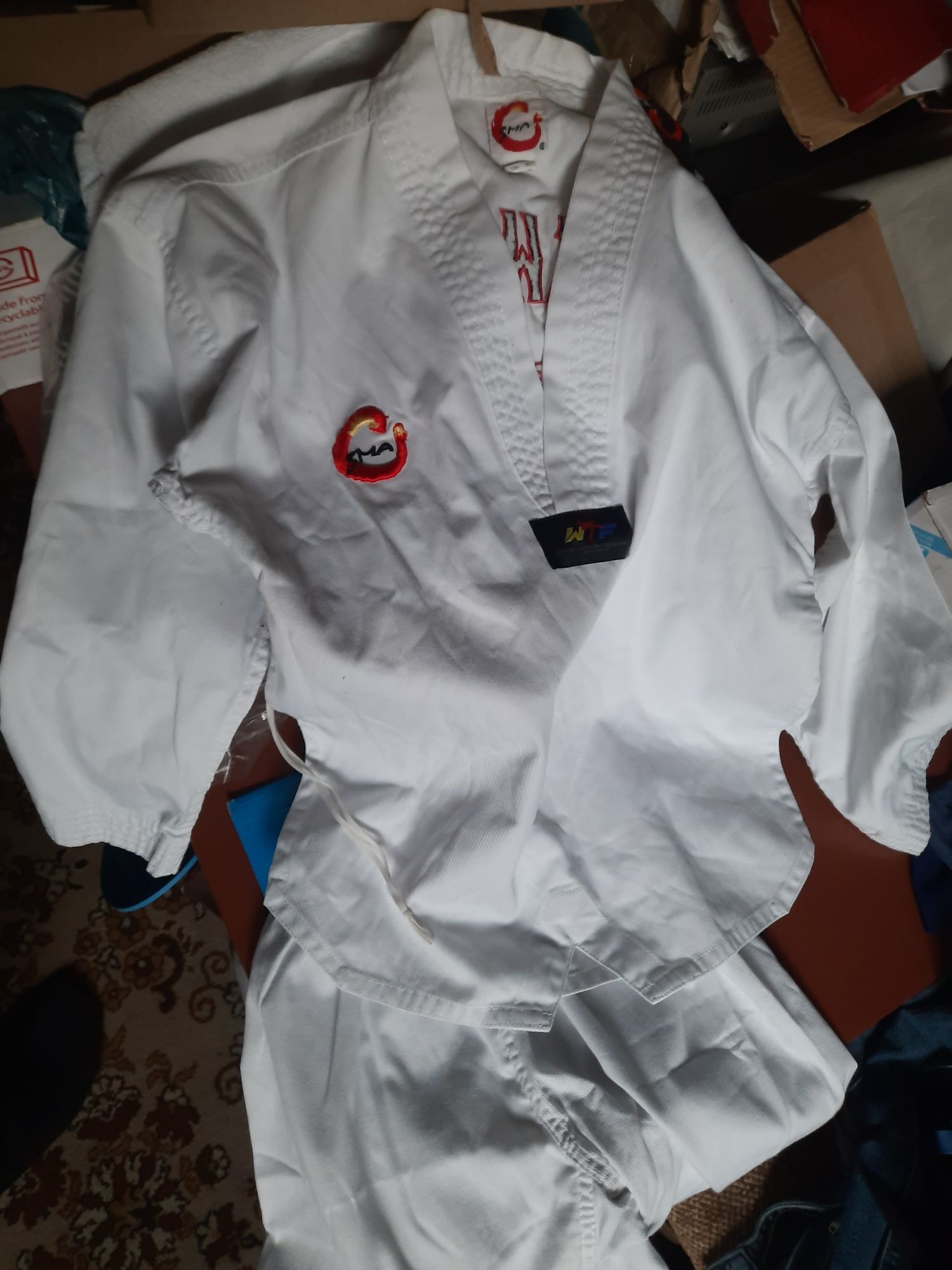 Dobok strój do treningu taekwondo kimono 140