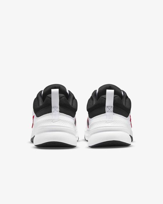 США! Кроссовки Nike Defy All Day Jordan 1 (40р по 49.5р) (DJ1196-101)