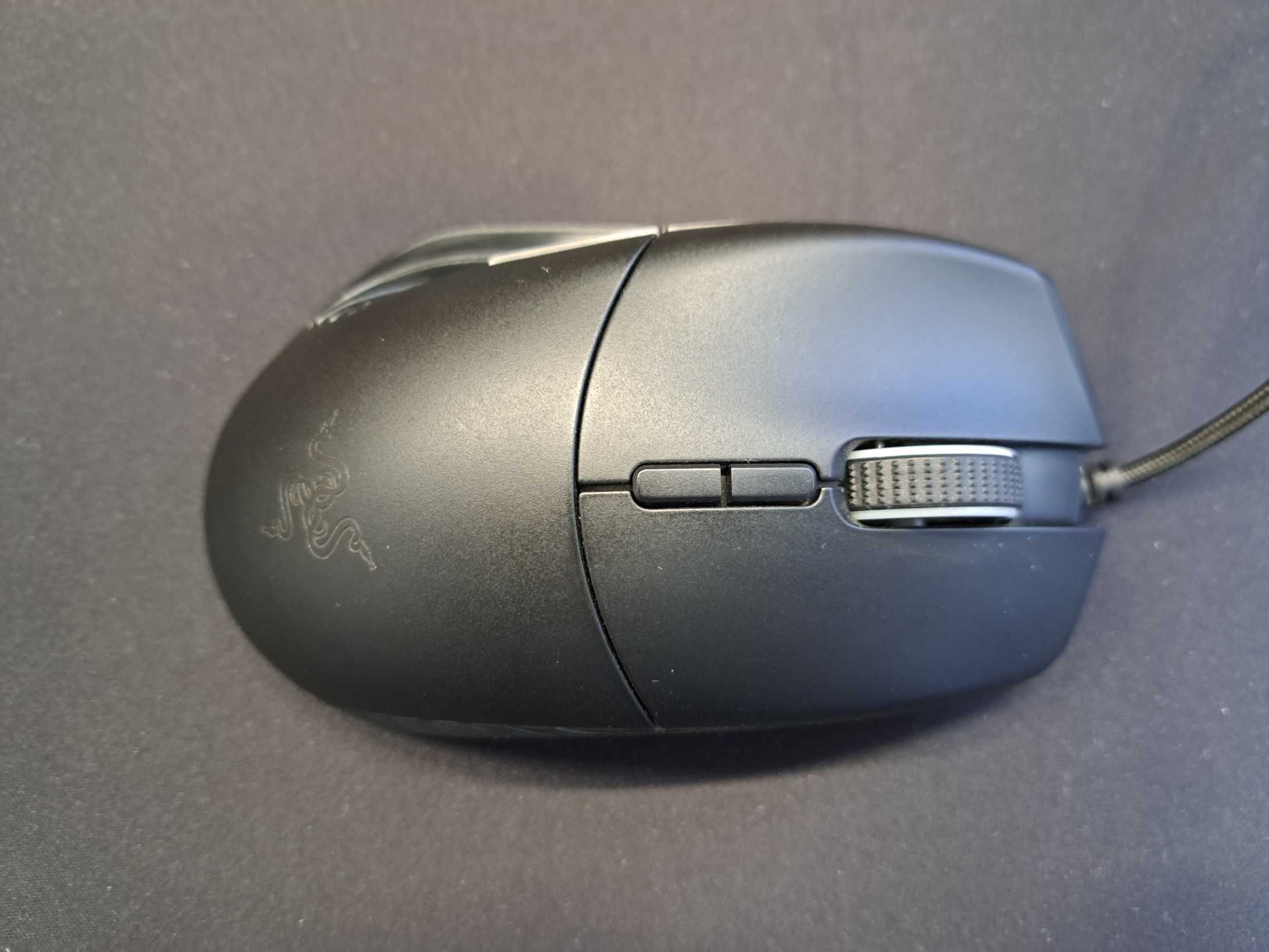 Rato Gamming Razer Basilisk RZ01