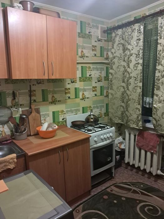 Здається подобово квартира