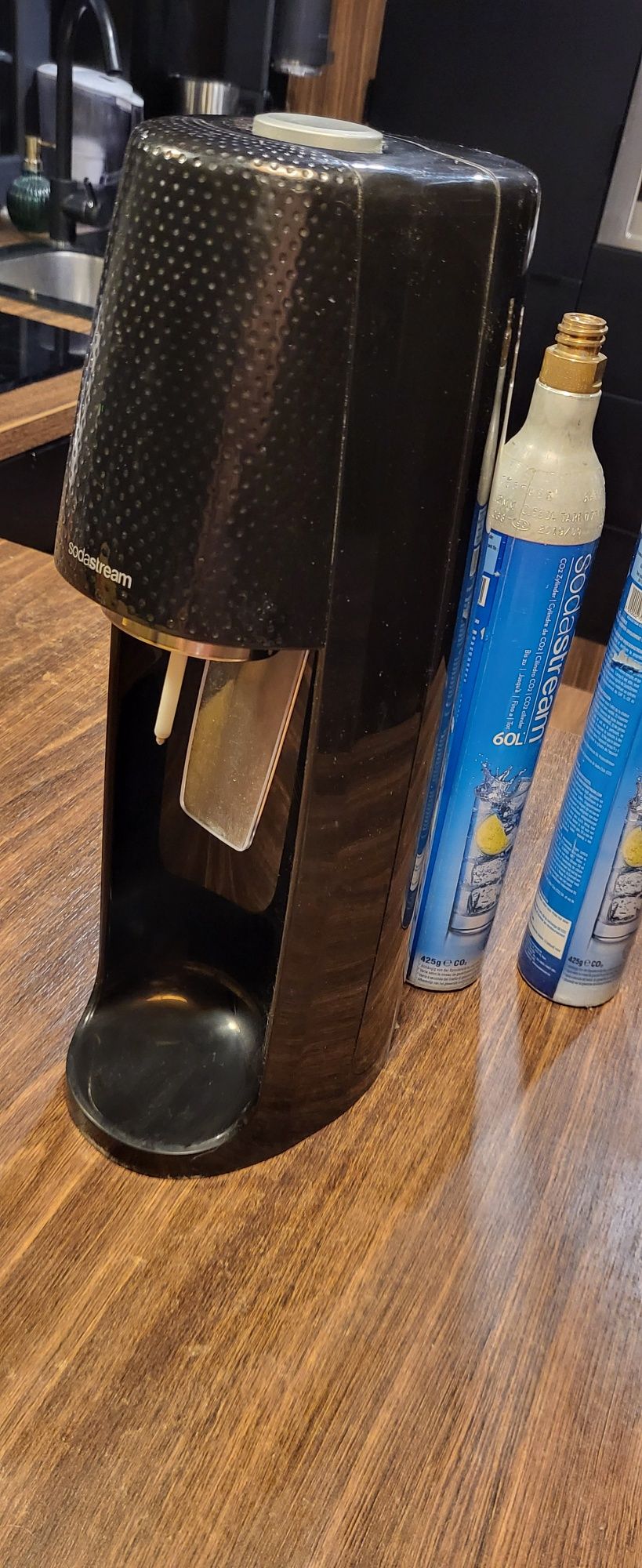 Saturator Sodastream + 2 butle