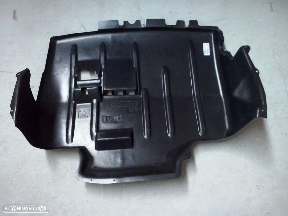 Forra plástica inferior do motor Seat Ibiza 6K NOVA
