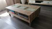 Mesa de Centro com efeitos decorativos