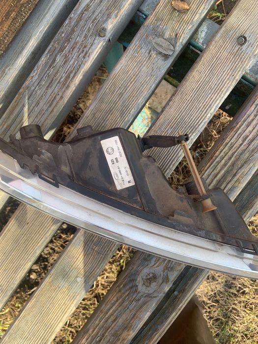 Skoda Octavia A7 фара протитуманна права