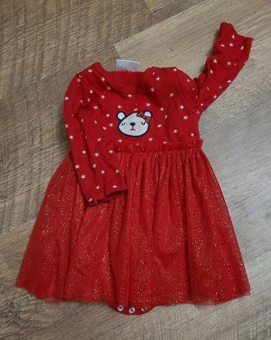 Śliczne sukienki 0-3 m-ca