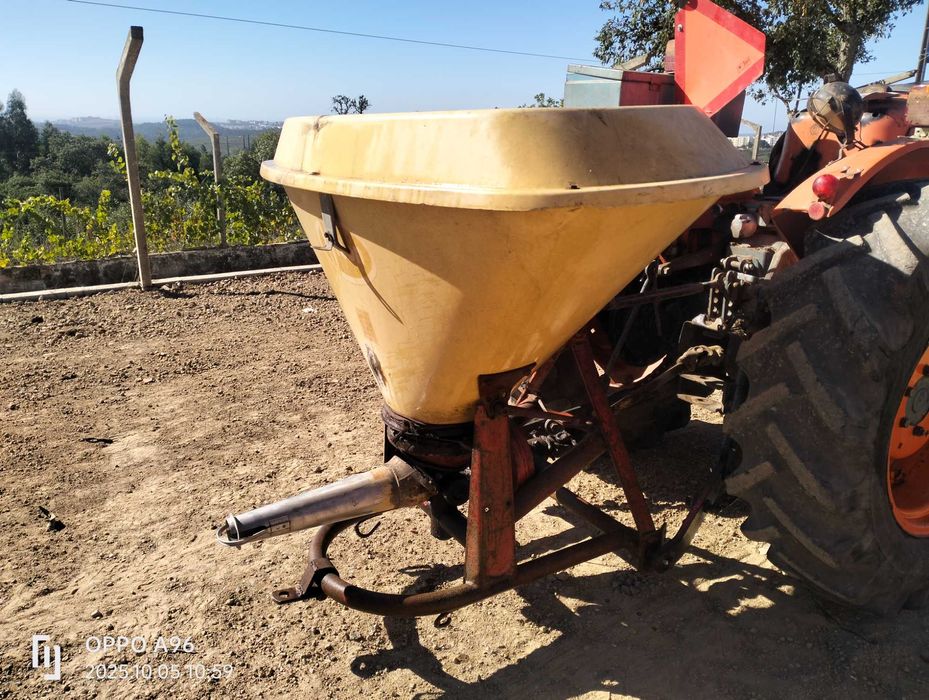 Vendo Semeador Vico