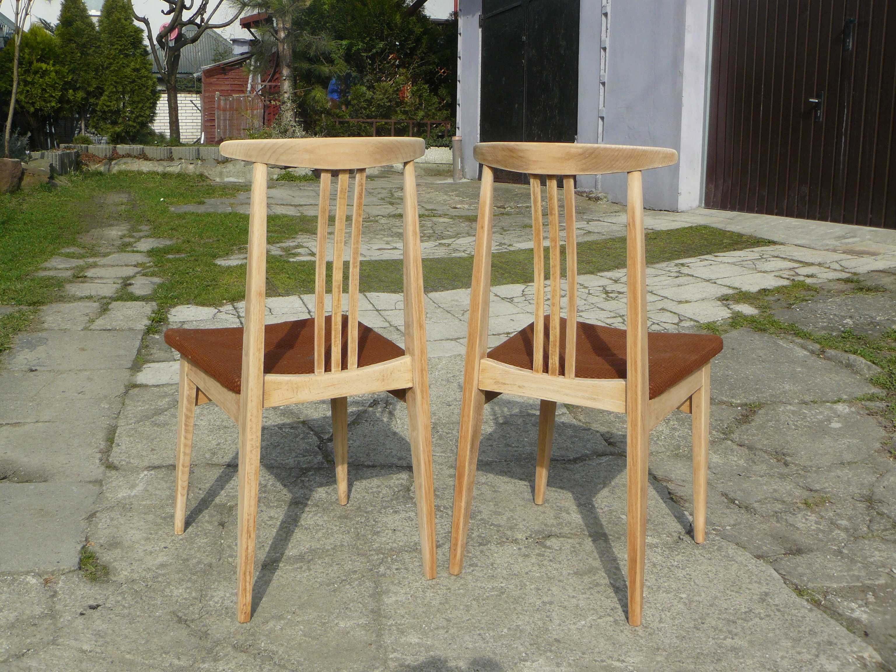 Stare krzesła proj. M .Zieliński.