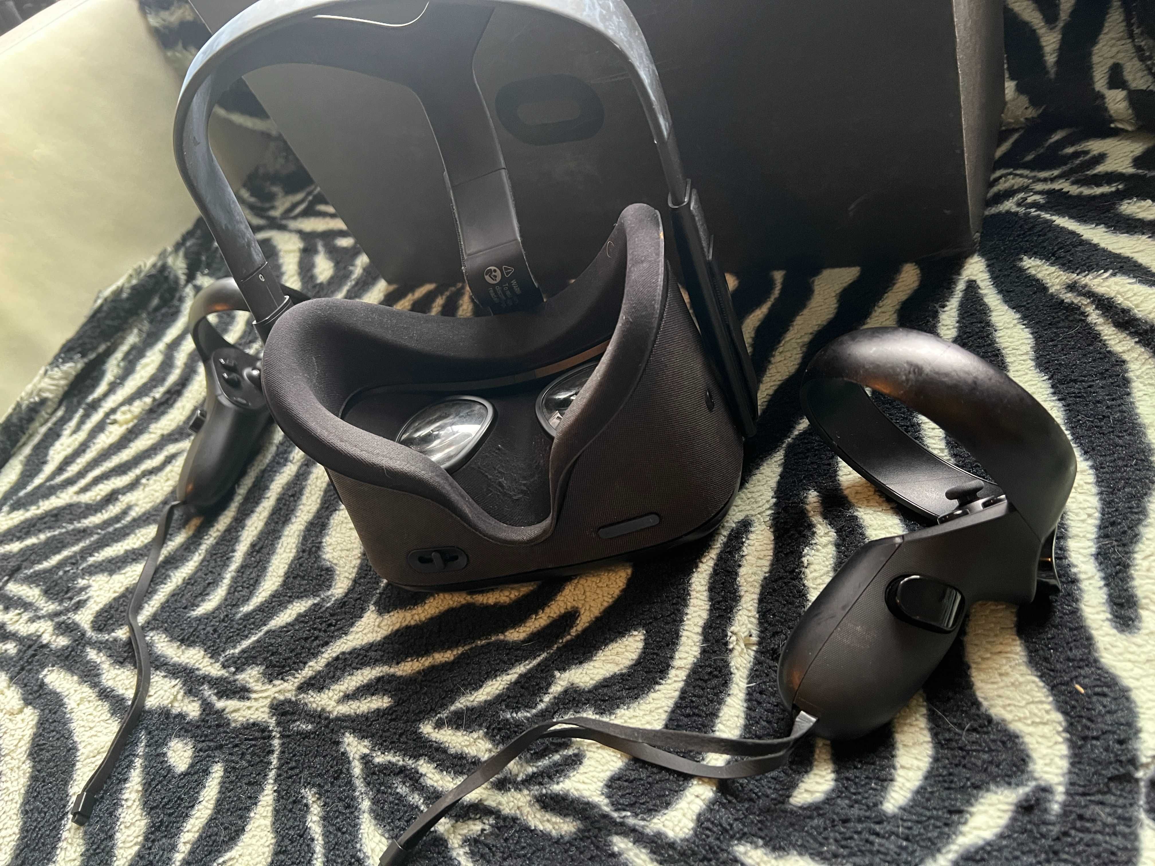 Gogle VR Oculus Meta Quest 1 + 2 kontrolery
