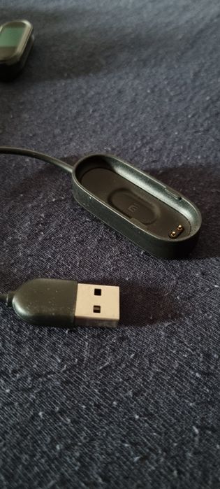 Xiaomi Mi Smart Band 4 w Bardzo Dobrym Stanie!!!