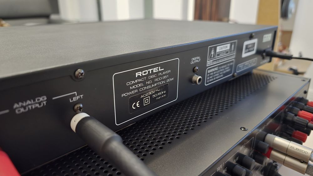 Odtwarzacz CD ROTEL RCD 951