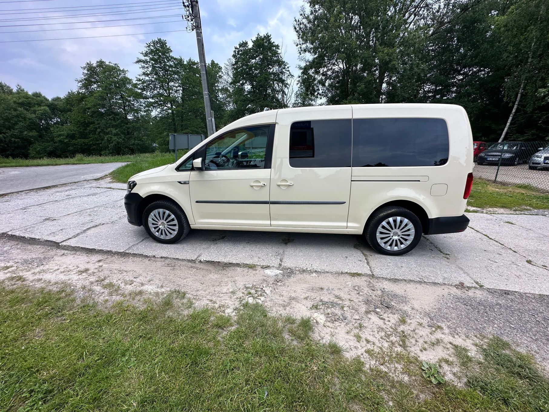 Volkswagen Caddy Maxi, 7 miejsc, automat