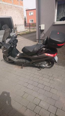 Skuter PIAGGIO X8  125cc