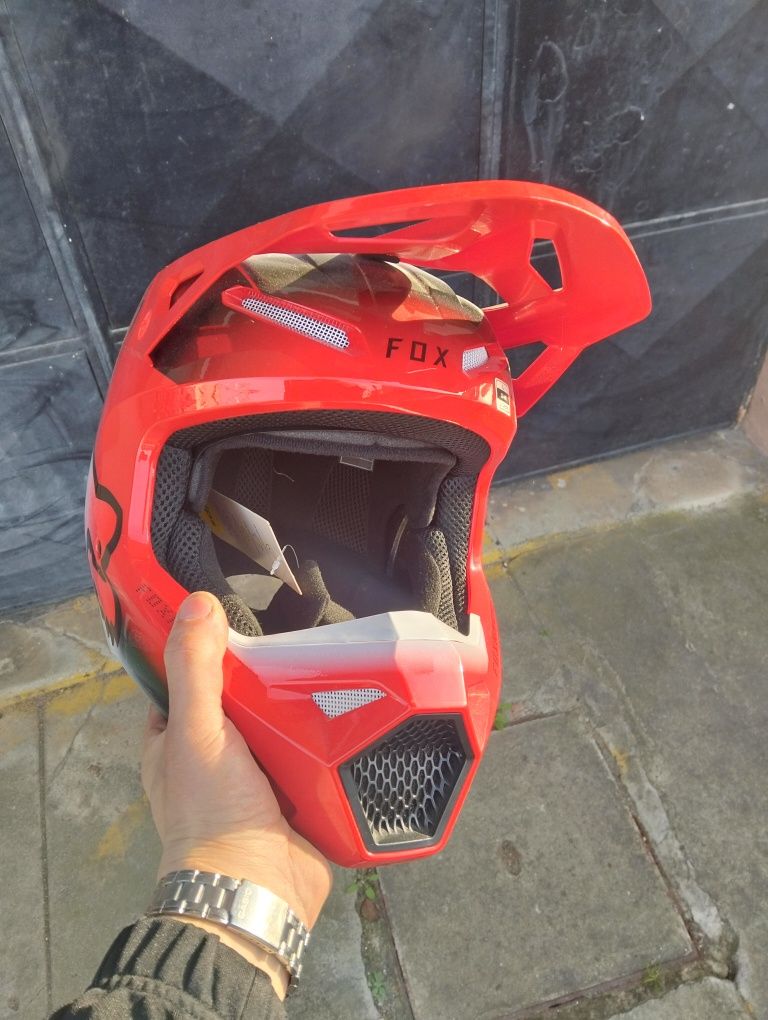 Capacete fox novo
