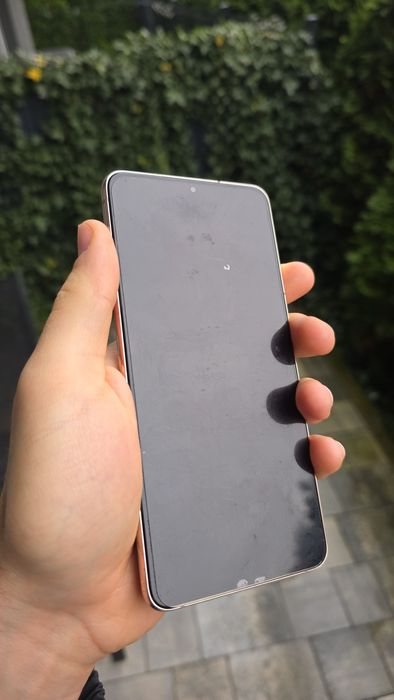 Samsung Galaxy S21 plus / S21+