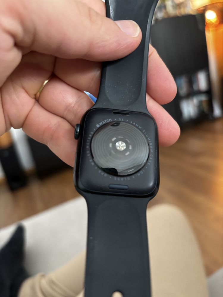 Apple watch se 2nd gen 44mm