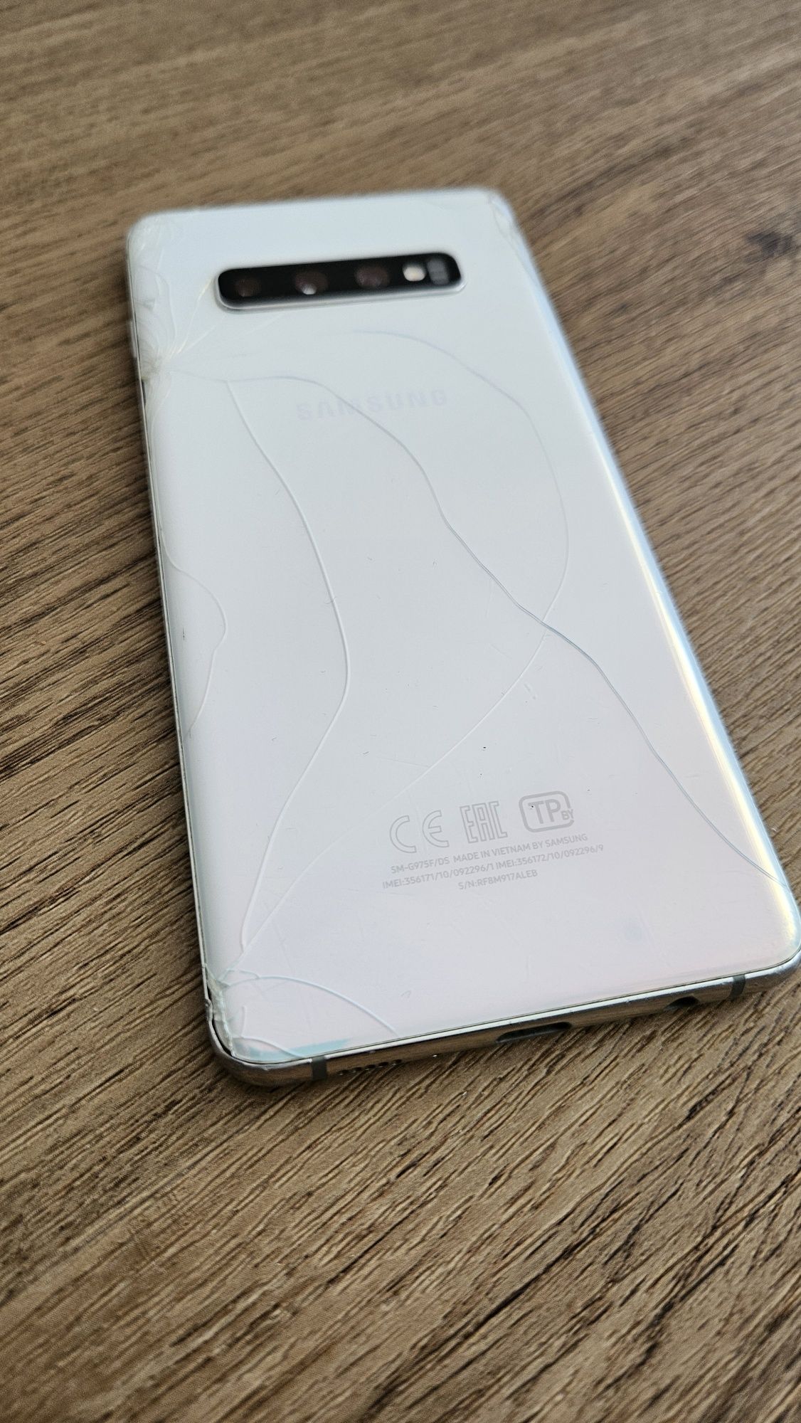 Робочий смартфон Samsung S10+