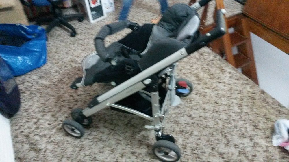 conjunto de transporte para criança da bébé comfort