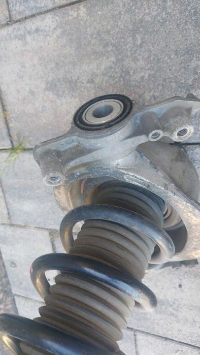 Стойки стойка пружина Фольксваген Тоурег Volkswagen Touareg NF