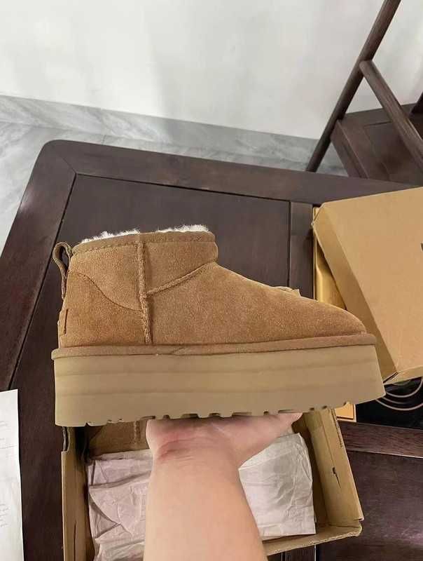 UGG Classic Ultra Mini Platform Boot Chestnut R.37