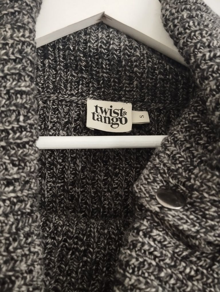Gruby sweter oversize z golfem melanż r. S Twist&Tango