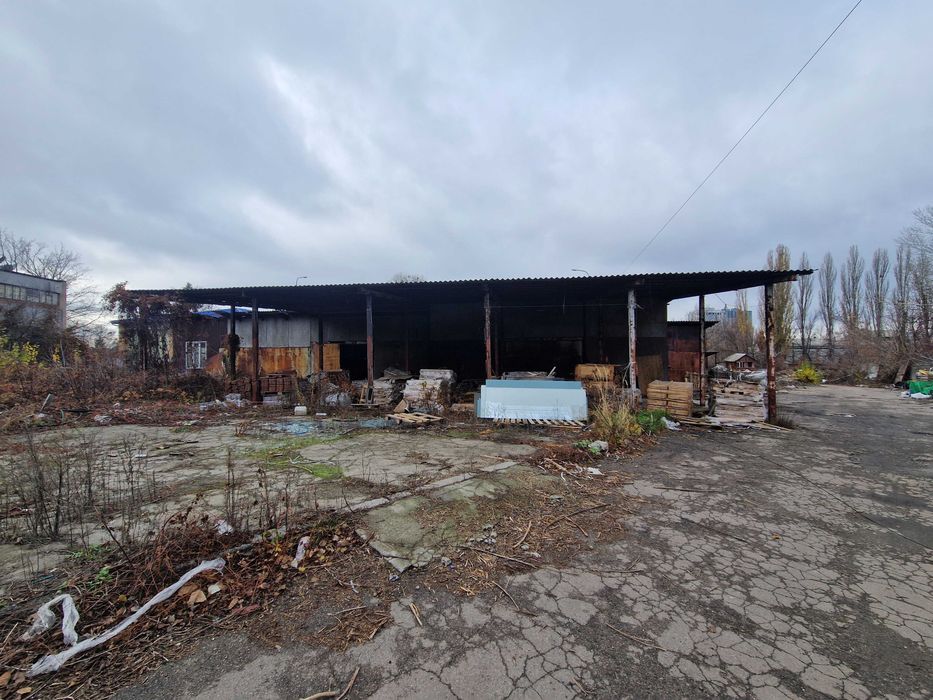 склад 300 кв.м + навіс 100 кв.м на Палладіна/Академмістечко