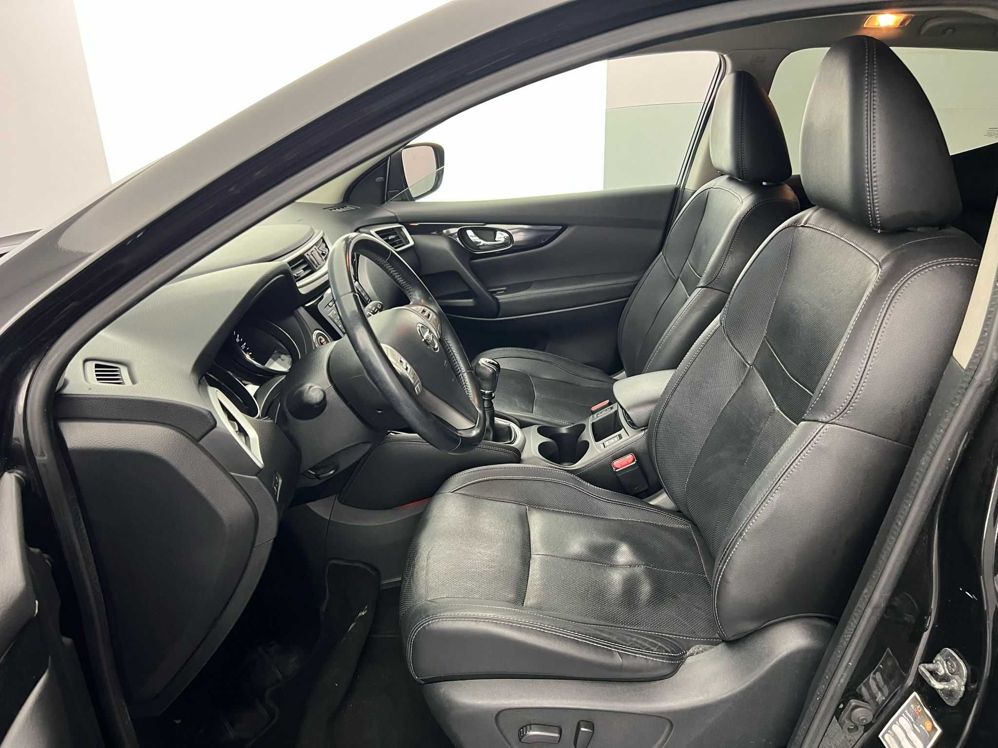 NISSAN QASHQAI 1.6 dci TEKNA