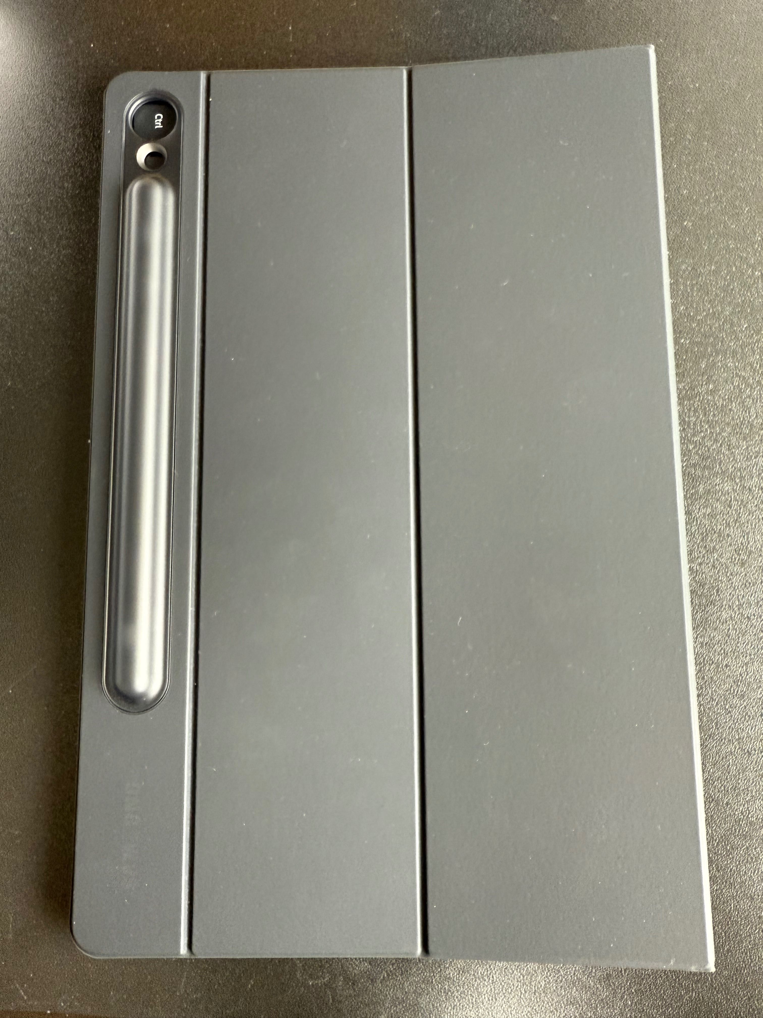 Samsung Galaxy Tab S9 256GB + Book Cover Keyboard Slim