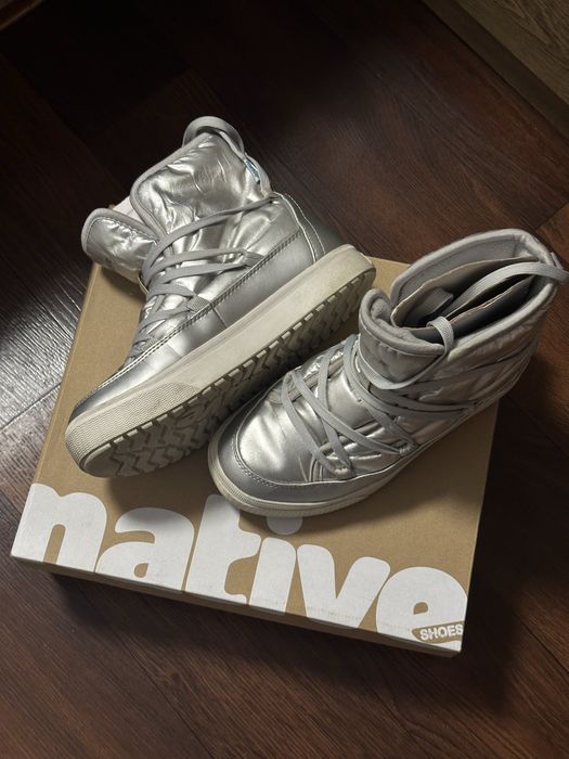 Теплі зимові черевики, дутики