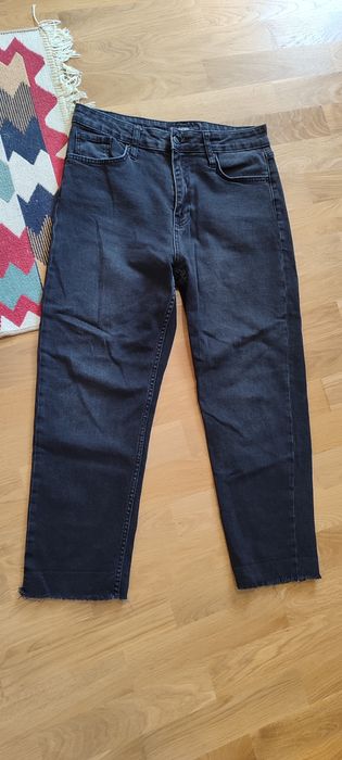 Джинси жіночі чорні