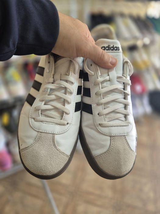 Жіночі кеди низькі Adidas Vl Court(Оригінал-Б/У)40-25,5см