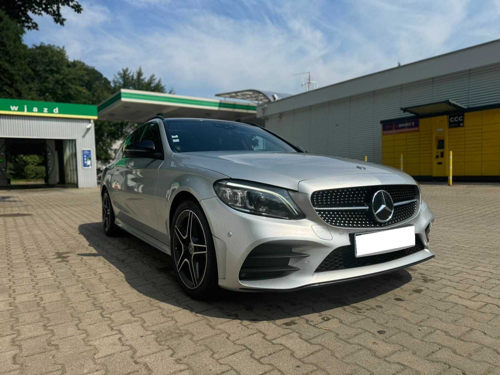 Wynajem Wypożyczalnia Samochodów Osobowych Mercedes C200 Automat