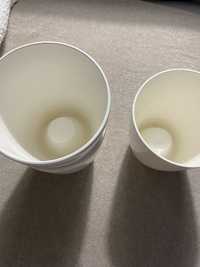 3 vasos brancos para suportar orquideas