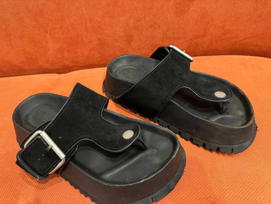 Круті брендові шльопанці