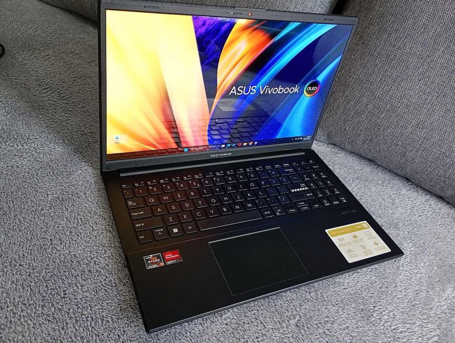 ASUS Vivobook Go 15 R5-7520U/8GB/512/Win11 OLED Gwarancja