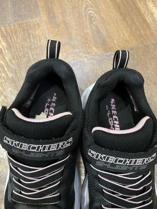 Кросівки Skechers