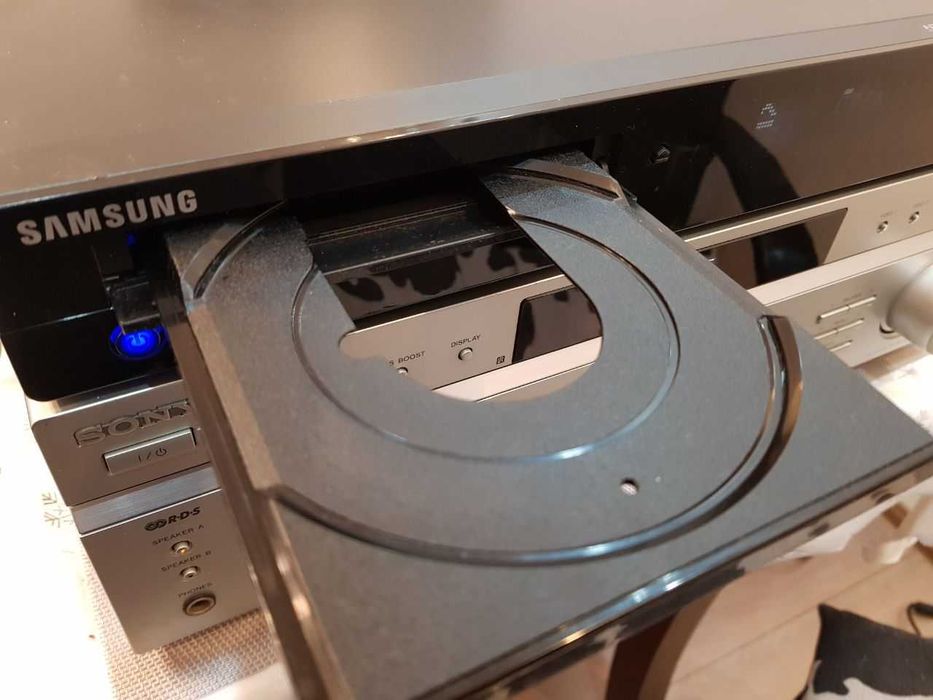 SAMSUNG DVD-HR773 - nagrywarka DVD z oryginalnym pilotem