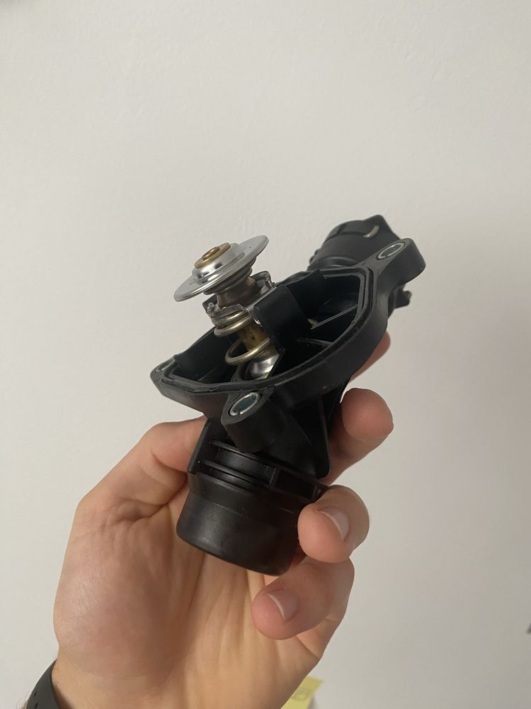 Termostat Behr Mahle BMW e46 e90 318d 320d 330d na GWARANCJI diesel