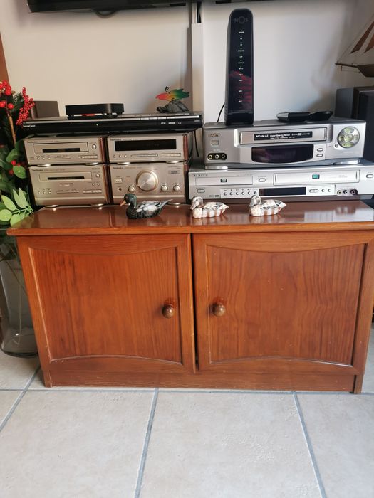 Vendo móvel para sala com 7 módulos Urgente