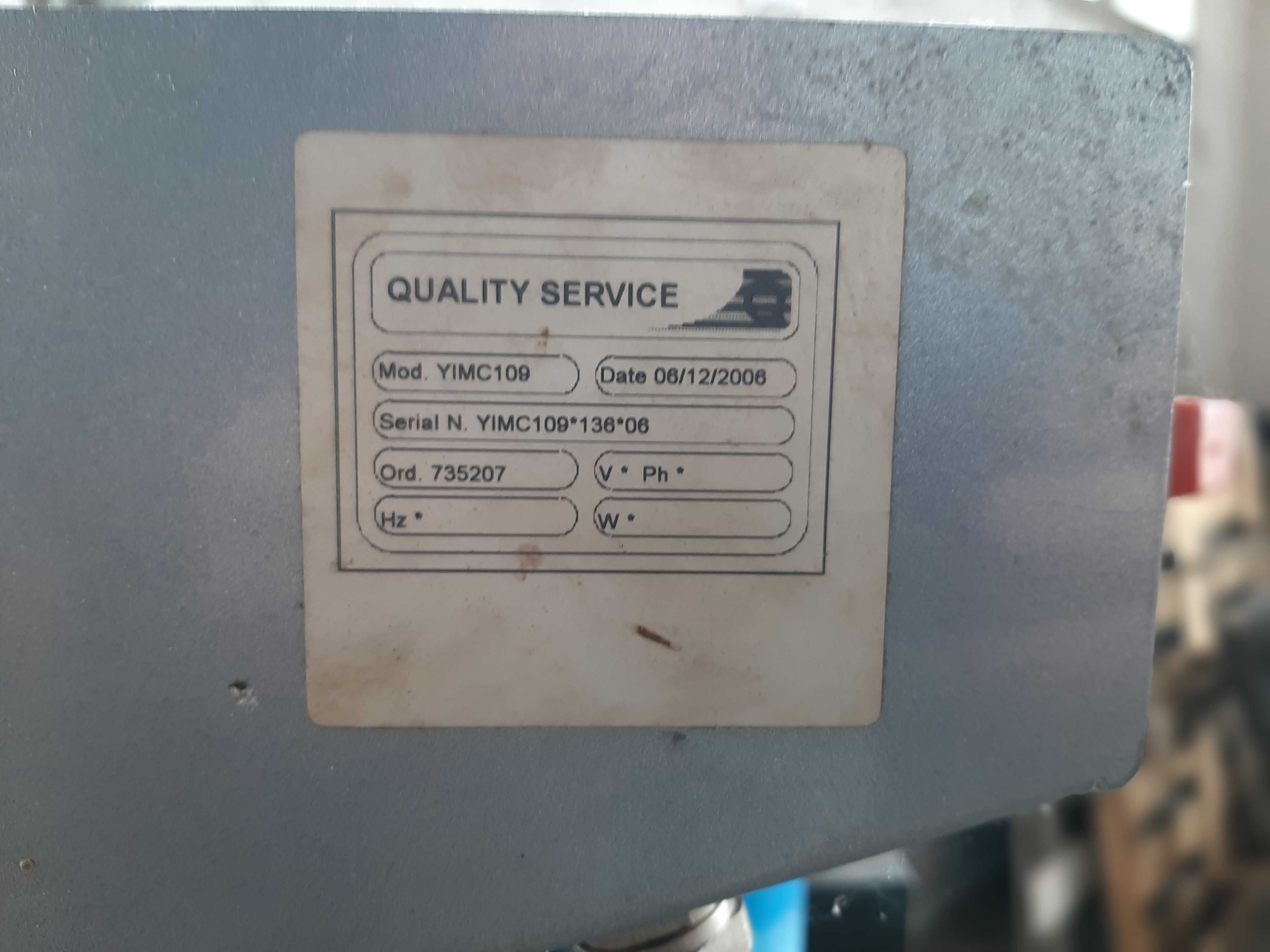 Prasa hydrauliczna 3000kN CyberTronic, laboratoryjna