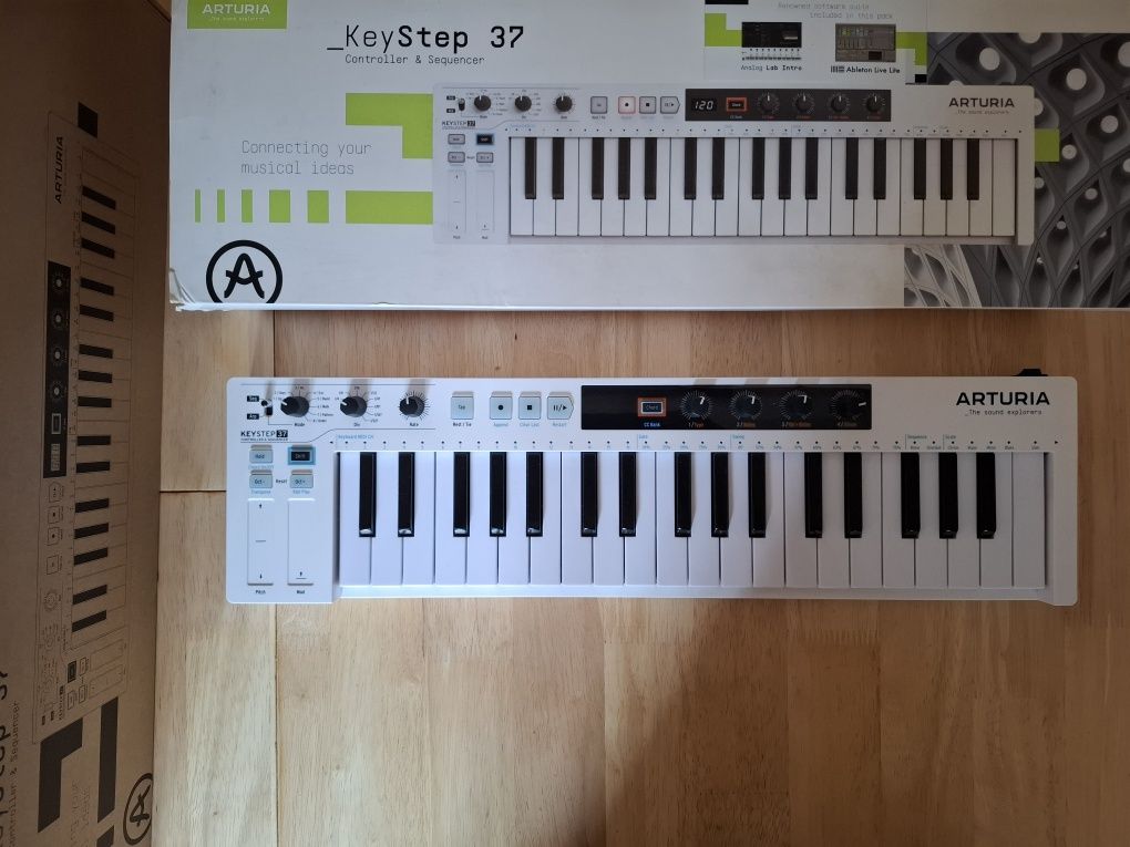 Arturia Keystep 37 (como novo)