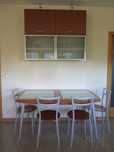 Mesa extensível + 4 cadeiras +2 bancos altos