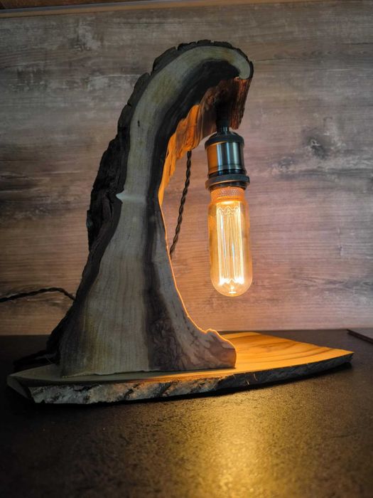 Lampa stołowa loft z naturalnego drewna – handmade (bez żarówki)