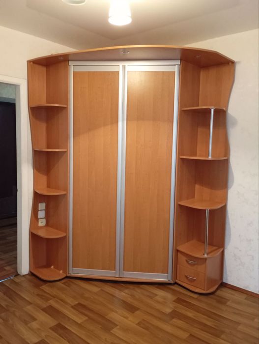 Шкаф (самовывоз)